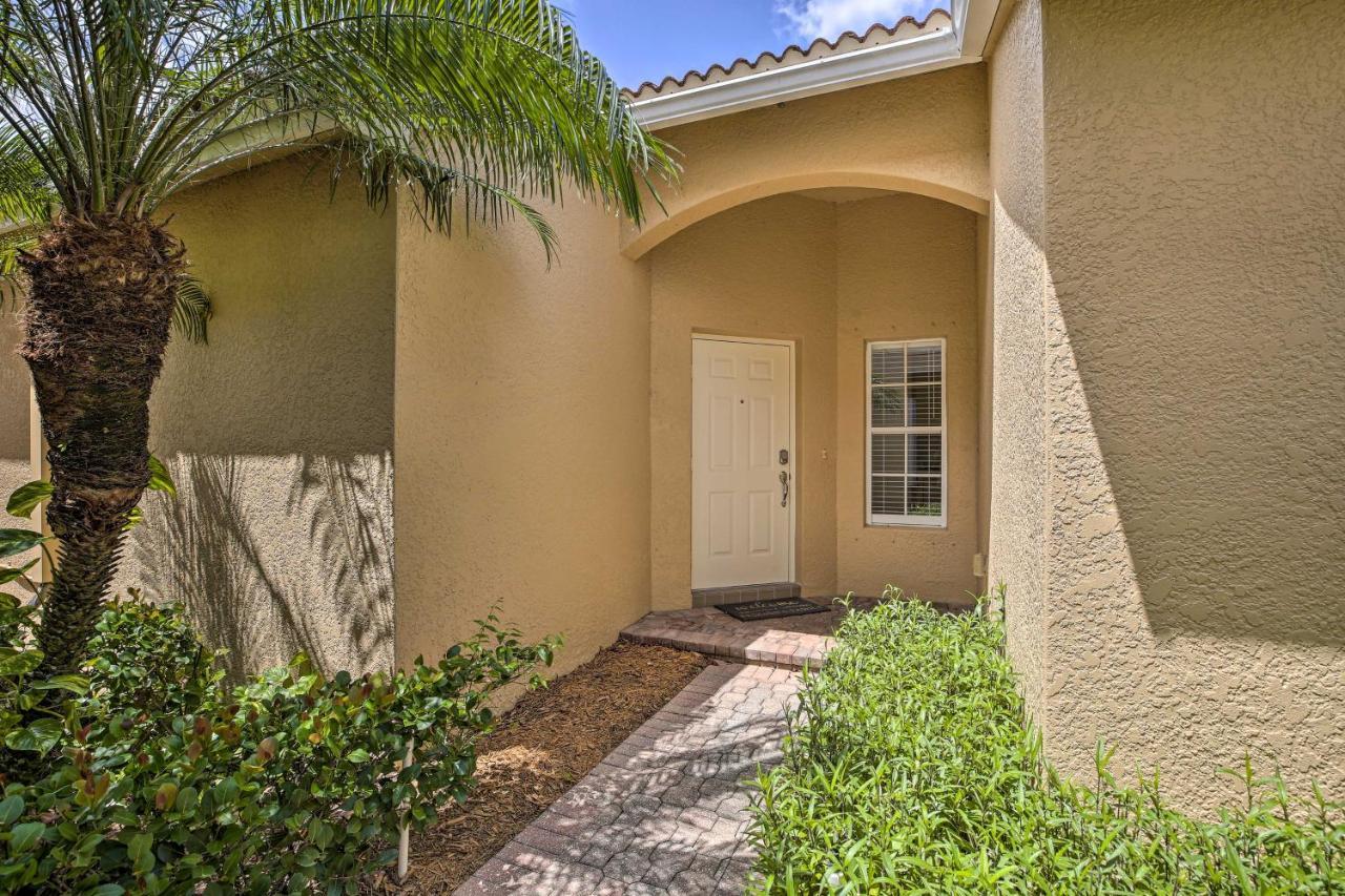 Bright And Airy Fort Myers Home With Pool Access! Exterior photo